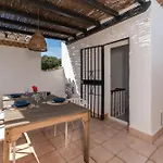 The Mediterranean House - 100m To The Sea *